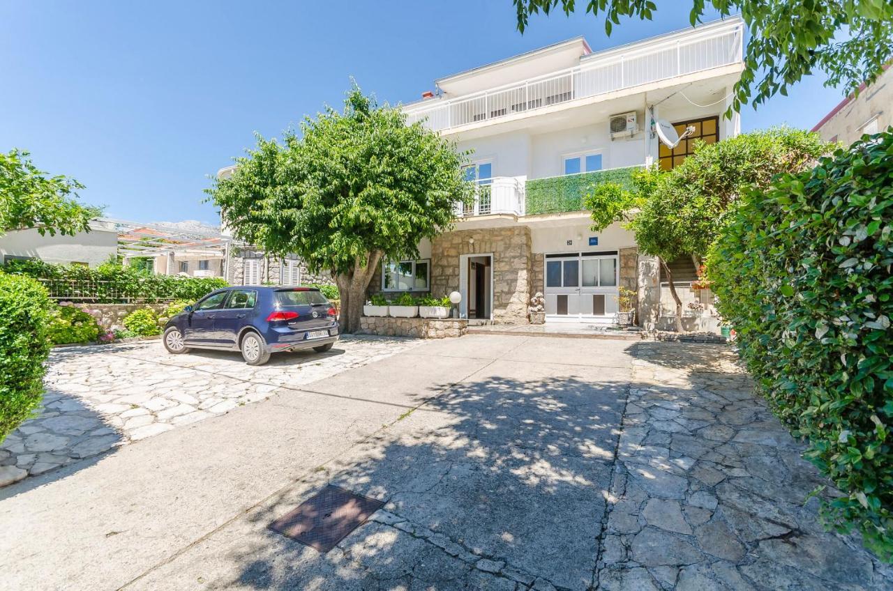 Apartments Zora สตารีกราด-ปาเคลนีซา ภายนอก รูปภาพ