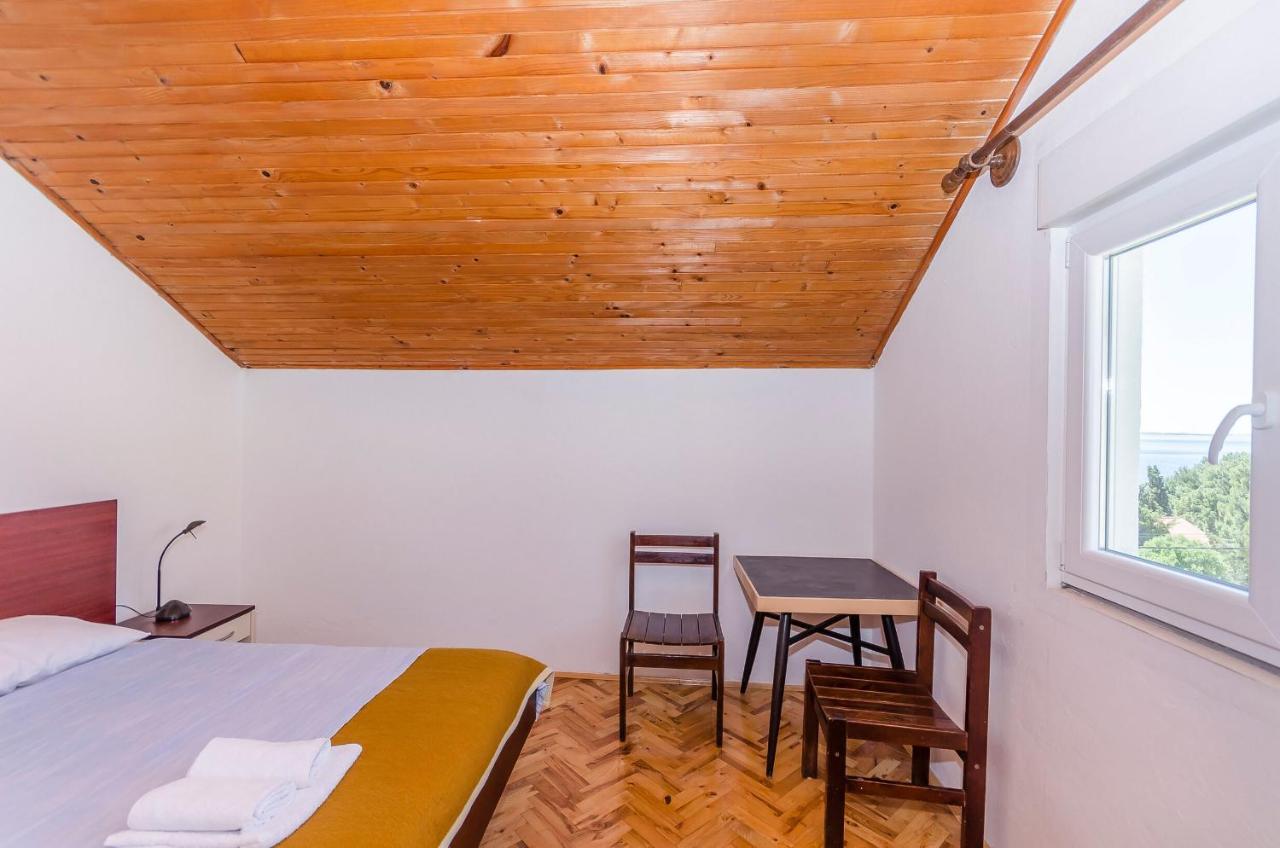 Apartments Zora สตารีกราด-ปาเคลนีซา ภายนอก รูปภาพ